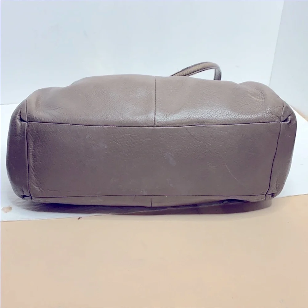 MADISON LEATHER SMALL PHOEBE SHOULDER BAG